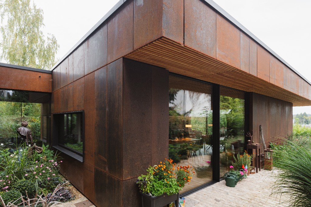 ACJ Lux studio